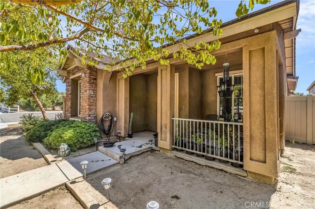 4190 Annatto Lane, Hemet, CA — listing photo 1