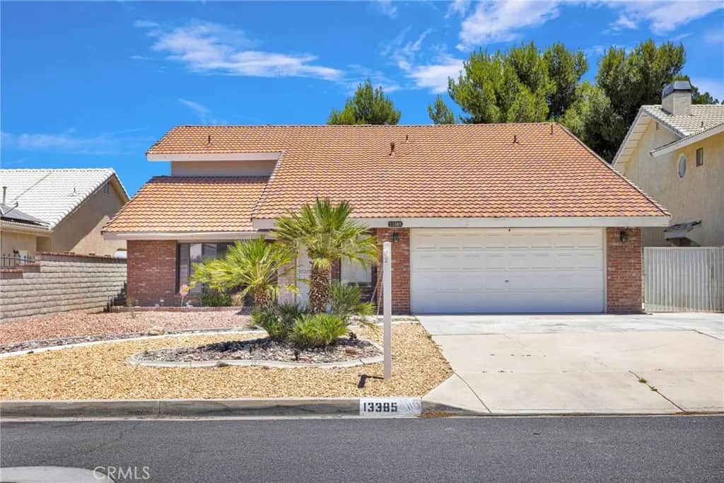 13385 Alta Vista, Victorville, CA — listing photo 1