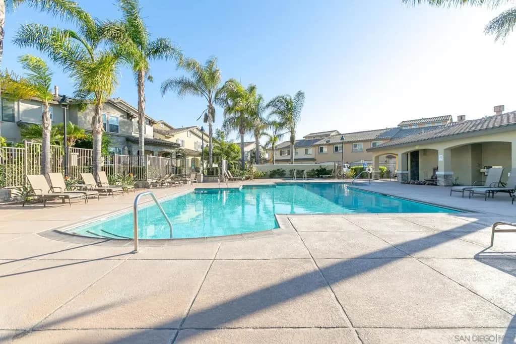 10547 Hollingsworth Way, San Diego, CA — listing photo 1