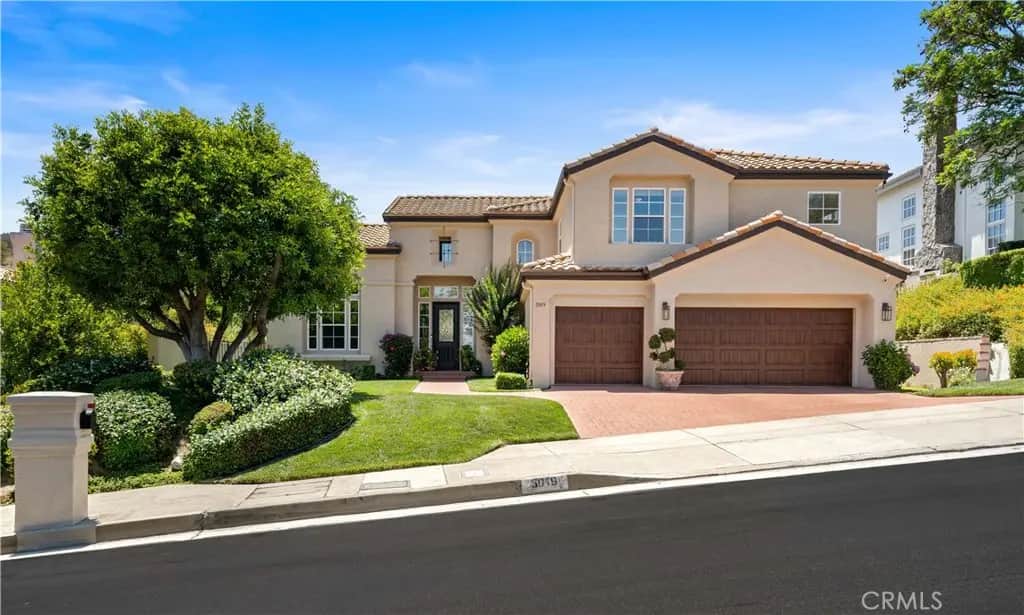 5919 County Oak Road, Woodland Hills, CA — listing photo 1