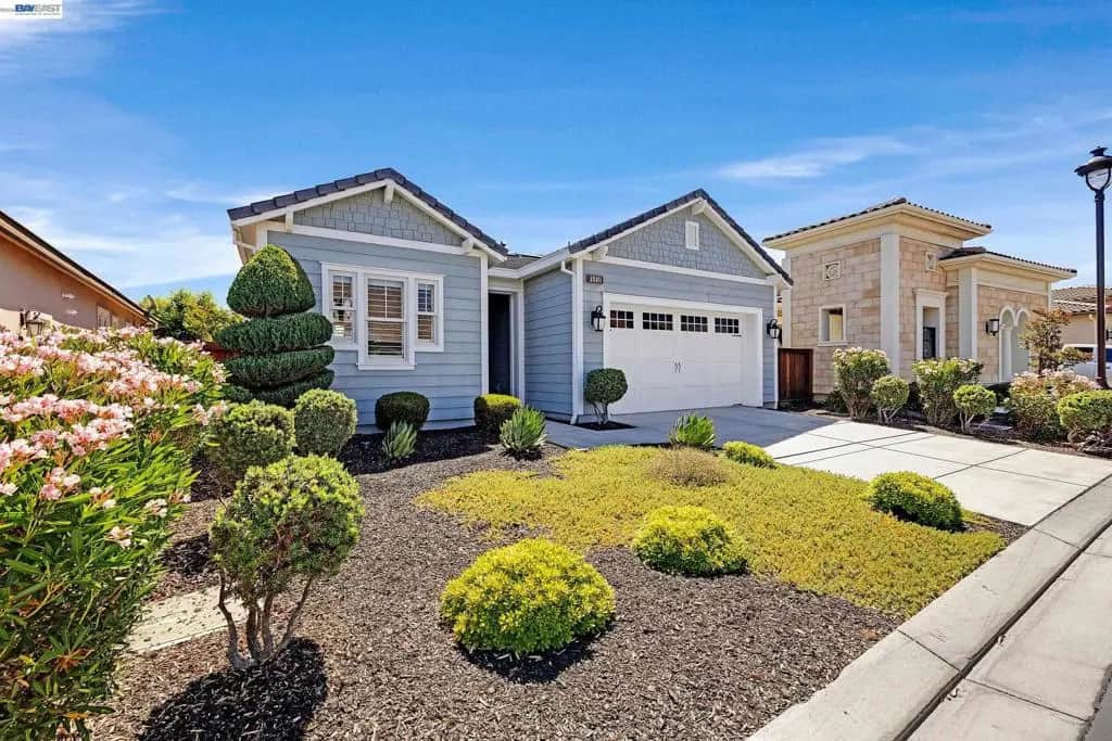 1810 Moscato Pl, Brentwood, CA — listing photo 1