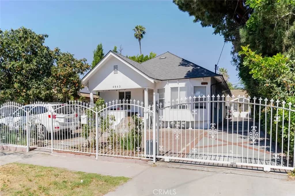 4541 Russell Avenue, Los Angeles, CA — listing photo 1