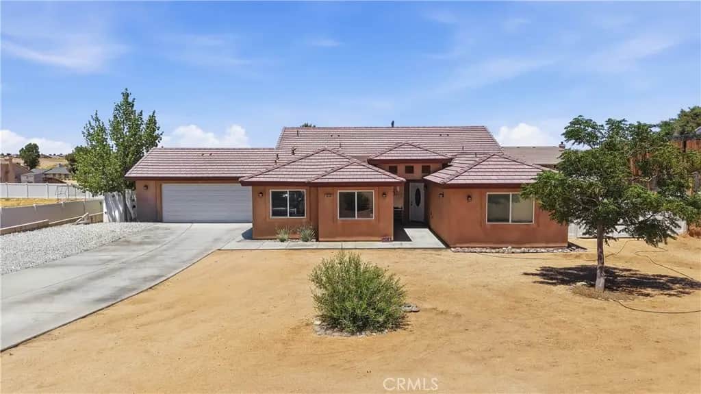 16346 Teton, Victorville, CA — listing photo 1