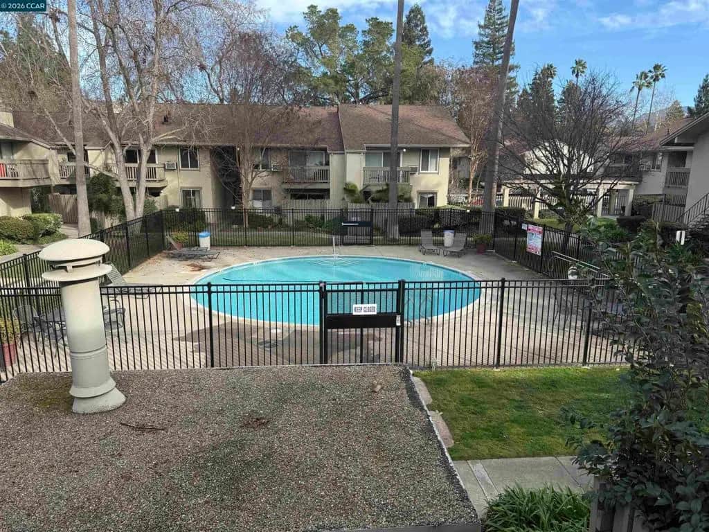 2564 Walnut Blvd, Walnut Creek, CA — listing photo 1