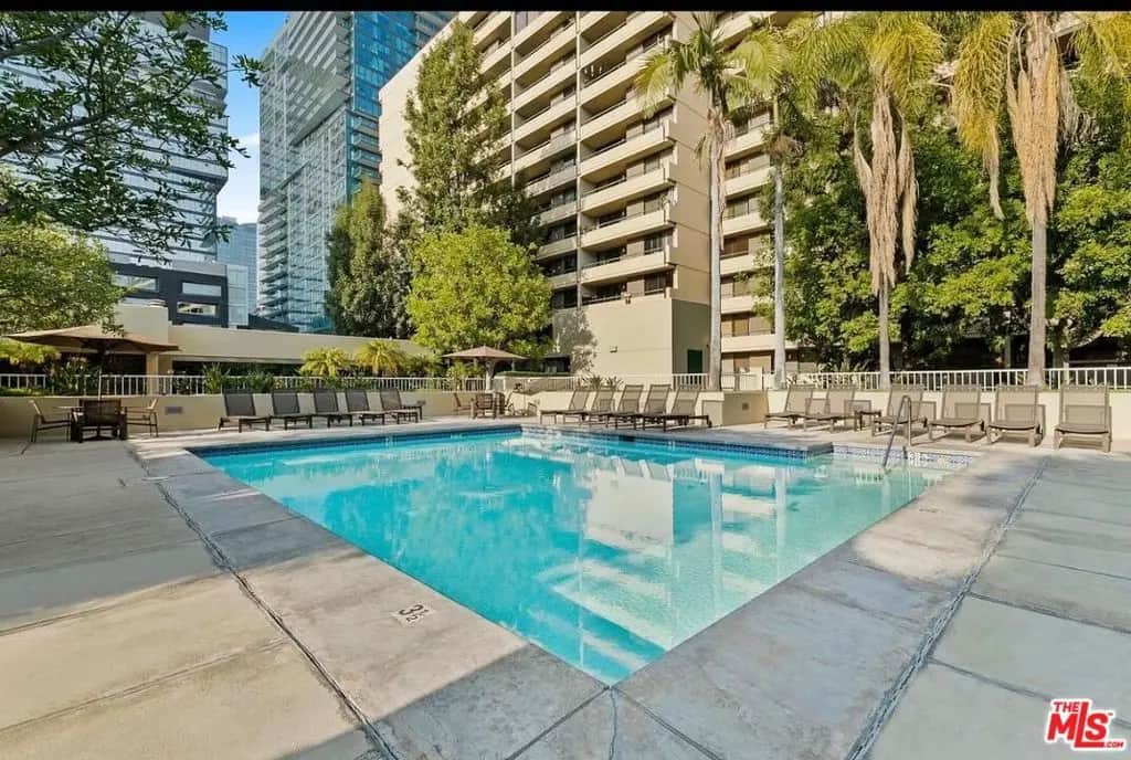 600 W 9th Street 713, Los Angeles, CA — listing photo 1