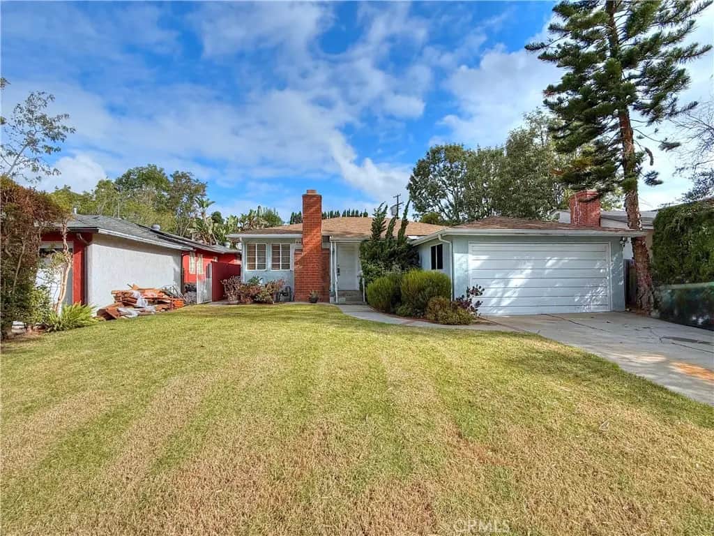 10851 Woodbine Street, Los Angeles, CA — listing photo 1