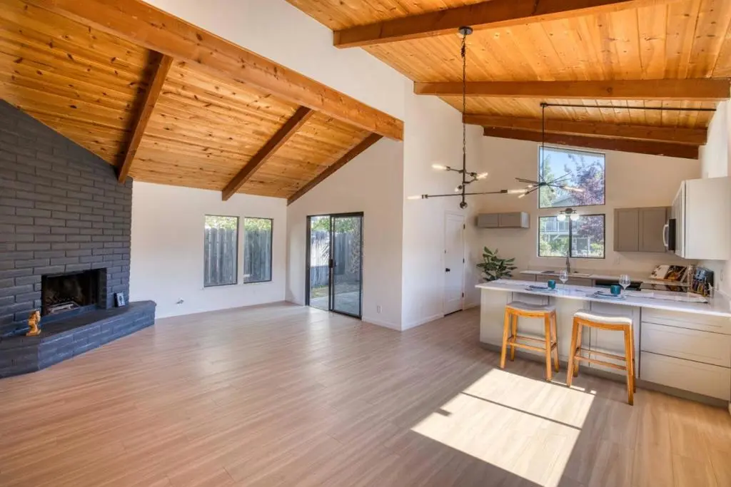120 Grant Street, Santa Cruz, CA — listing photo 1
