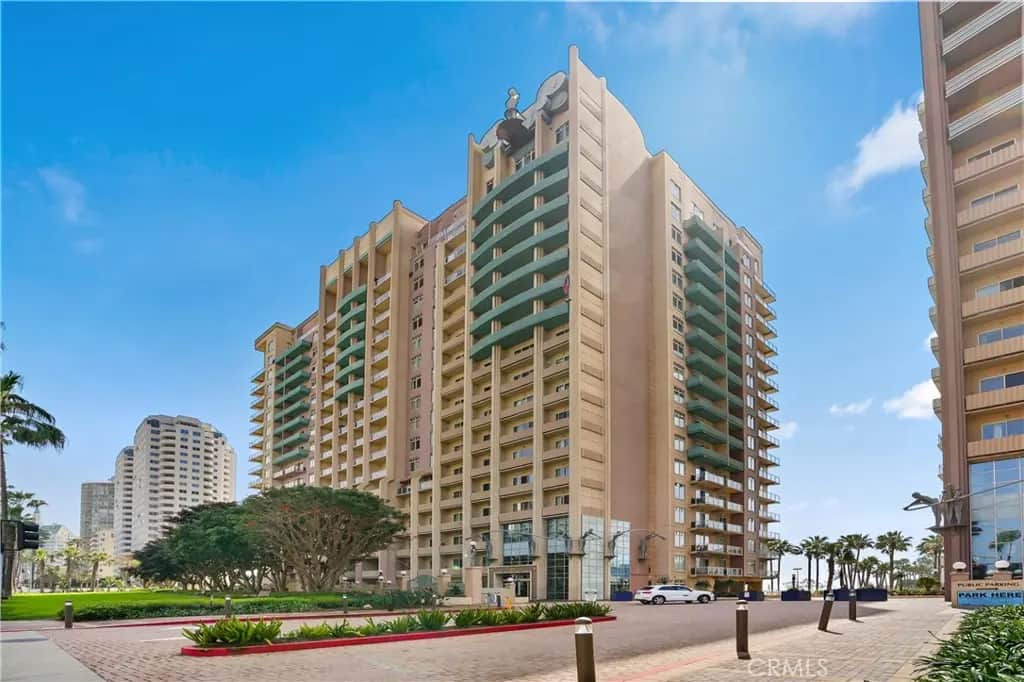 488 E Ocean P2, Long Beach, CA — listing photo 1