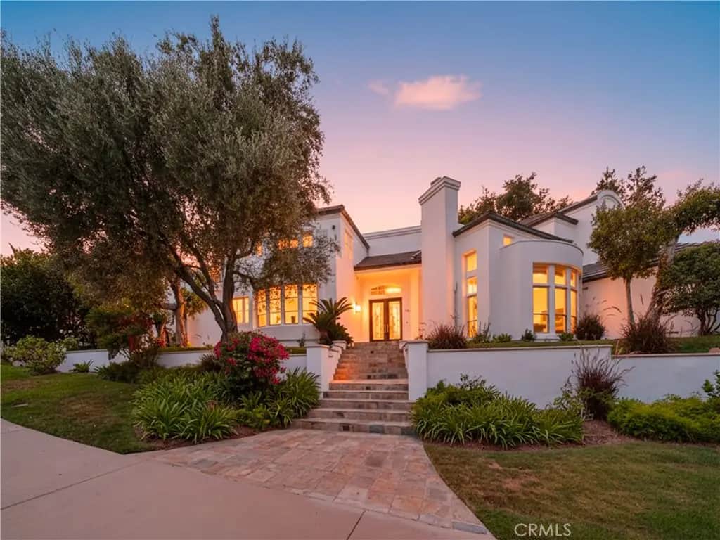 3907 Peartree, Calabasas, CA — listing photo 1