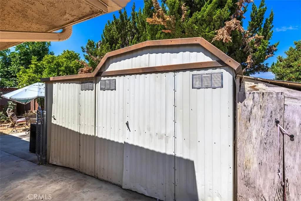 25459 Bellview, Hemet, CA — listing photo 1