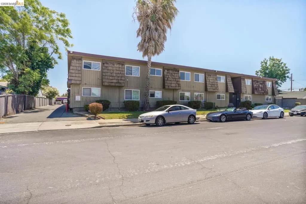 1017 H ST, Antioch, CA — listing photo 1