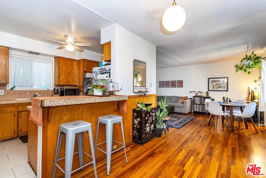 2915 St. George Street 7, Los Angeles, CA — listing photo 1