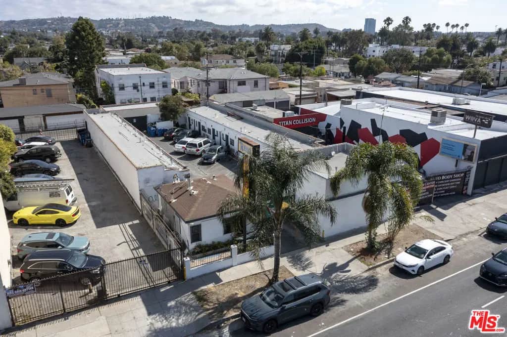 5134 W Washington Boulevard, Los Angeles, CA — listing photo 1