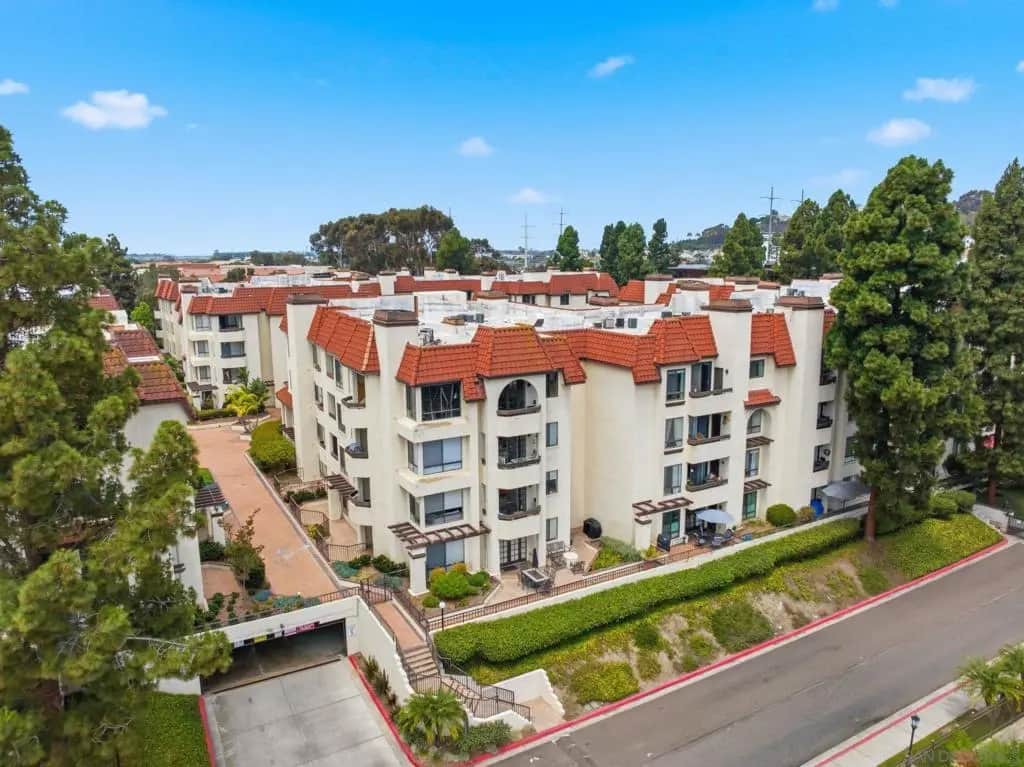 5875 Friars Rd 4408, San Diego, CA — listing photo 1