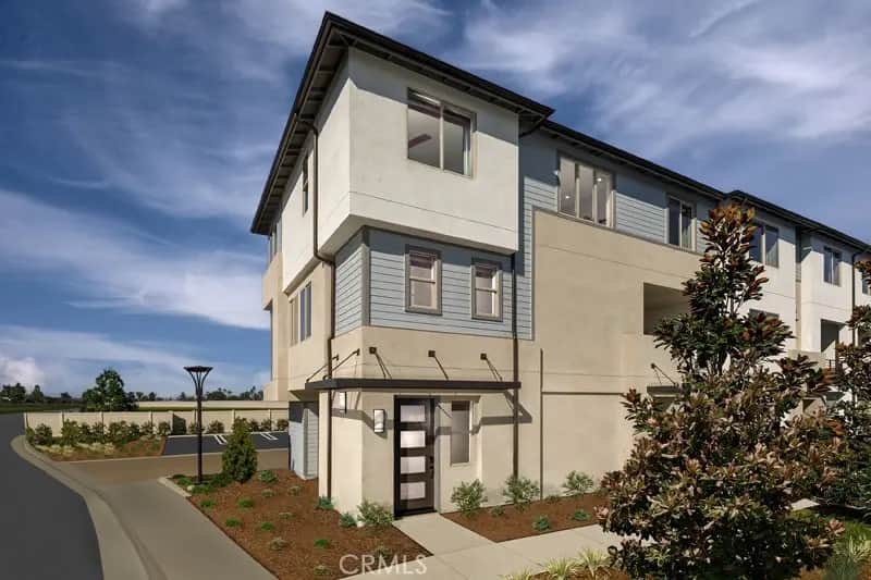 1576 Lima Way 10, Placentia, CA — listing photo 1