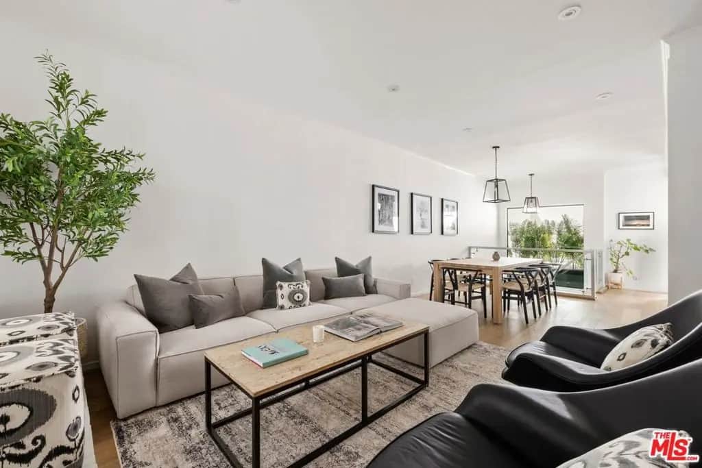 939 15th Street 8, Santa Monica, CA — listing photo 1