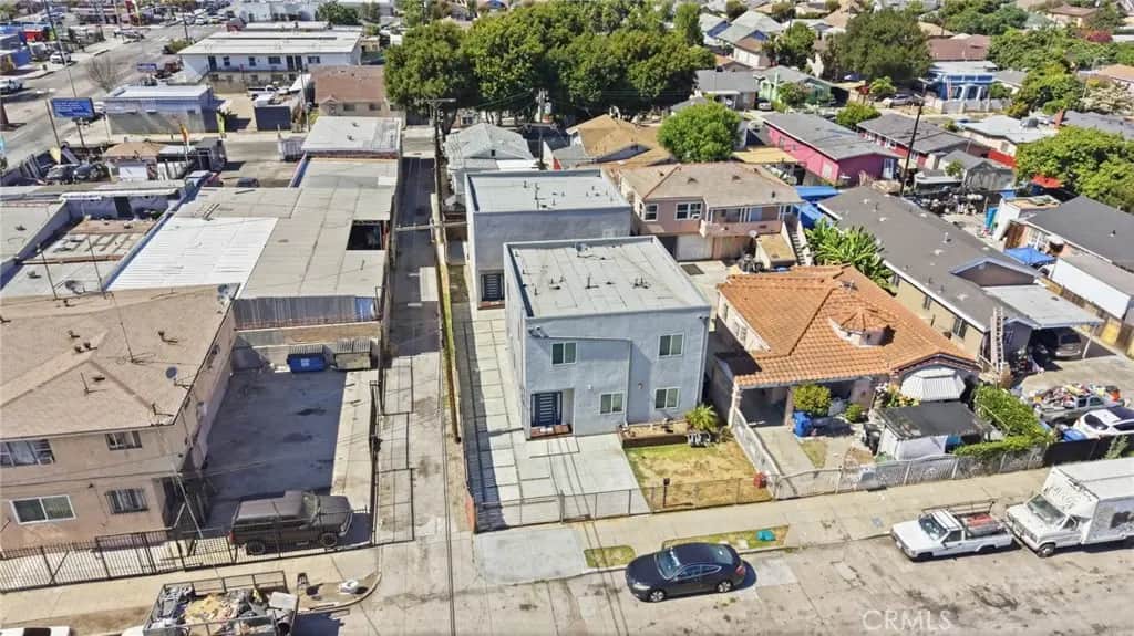 245 W 65th Street, Los Angeles, CA — listing photo 1