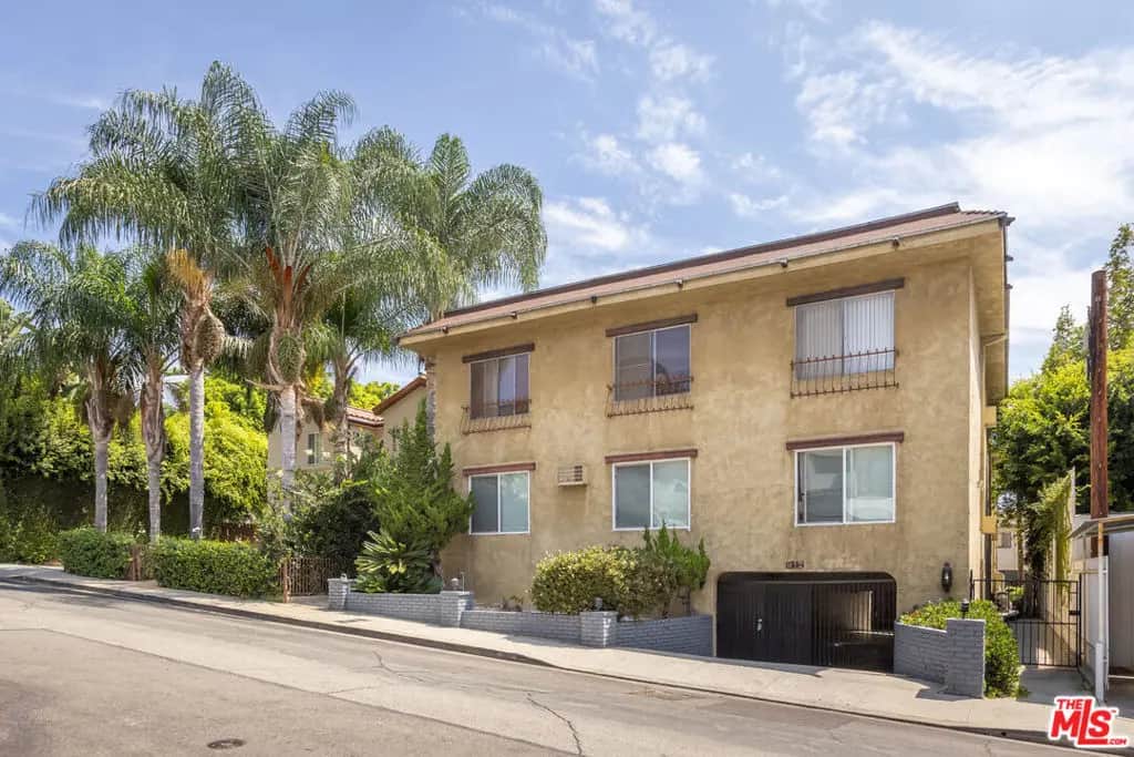 912 Hilldale 3, West Los Angeles, CA — listing photo 1