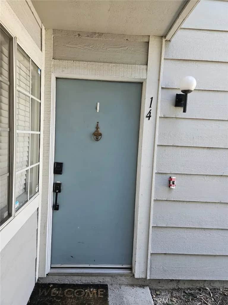 2380 W Orangethorpe Avenue 14, Fullerton, CA — listing photo 1
