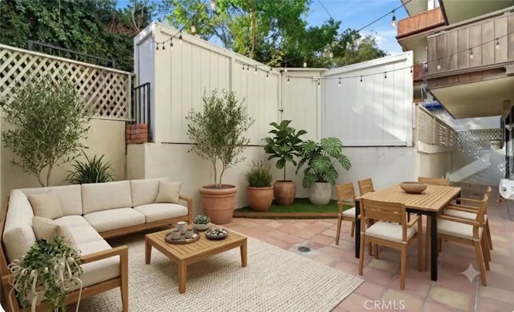 1277 S S Beverly Glen Blvd #107, Los Angeles, CA — listing photo 1