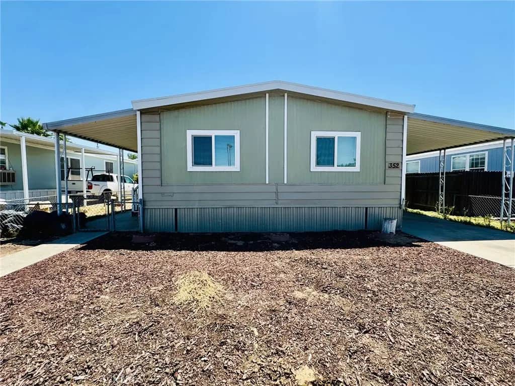 6601 Eucalyptus Drive 352, Bakersfield, CA — listing photo 1