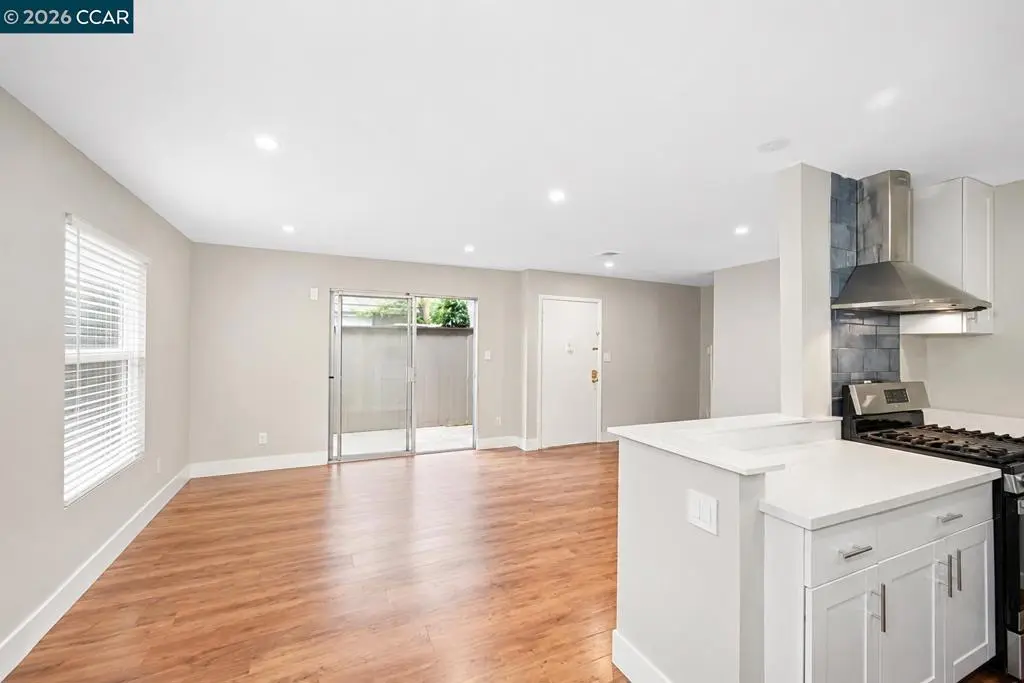 2031 Sierra Rd 5, Concord, CA — listing photo 1