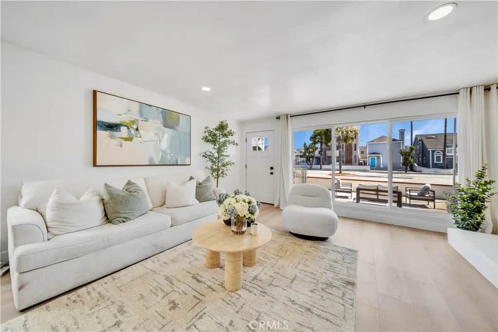 920 W Balboa, Newport Beach, CA — listing photo 1