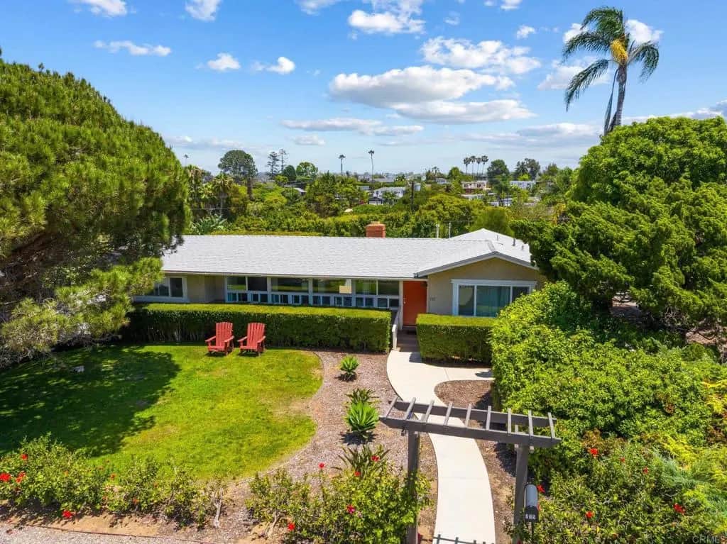 735 Cornish Drive, Encinitas, CA — listing photo 1