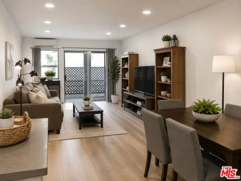 1118 Valencia Street 114, Los Angeles, CA — listing photo 1