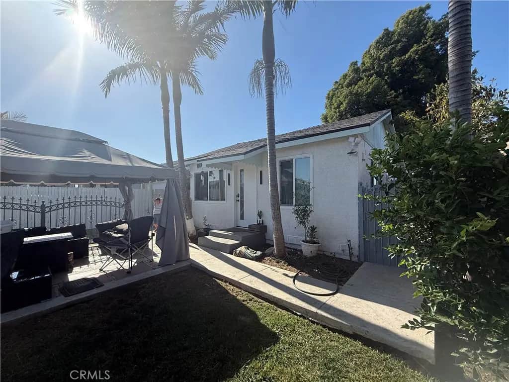 1101 W 152nd, Compton, CA — listing photo 1