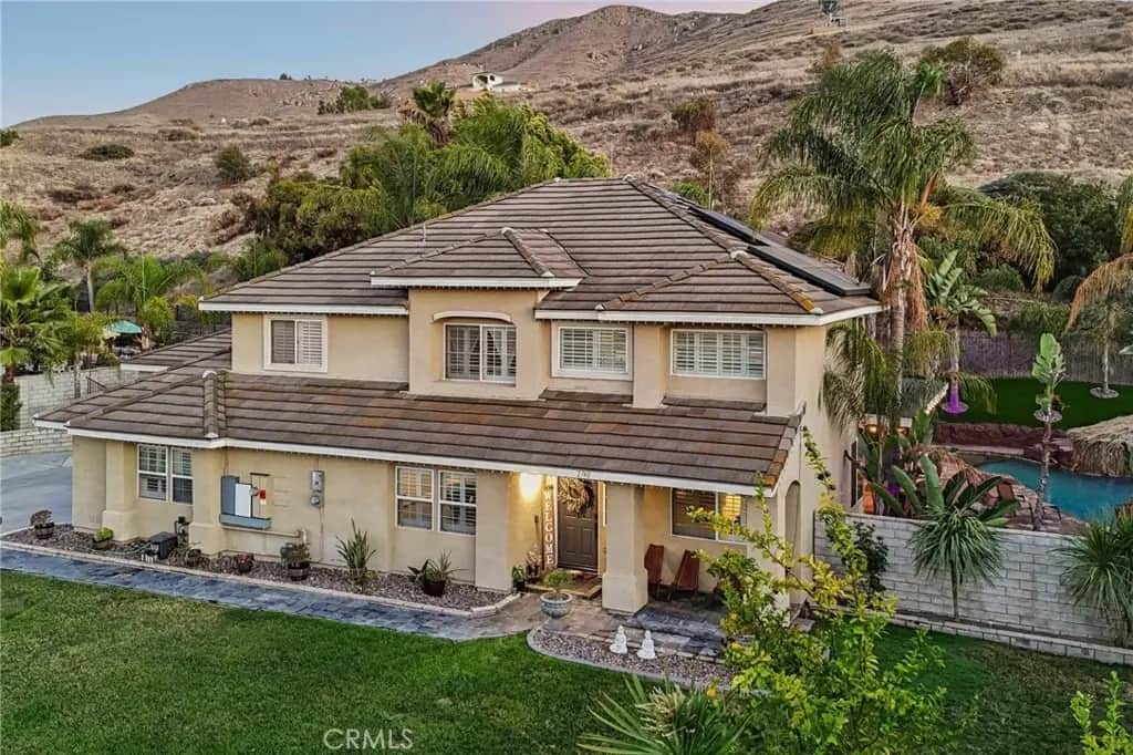 2740 Rockwood Drive, Riverside, CA — listing photo 1