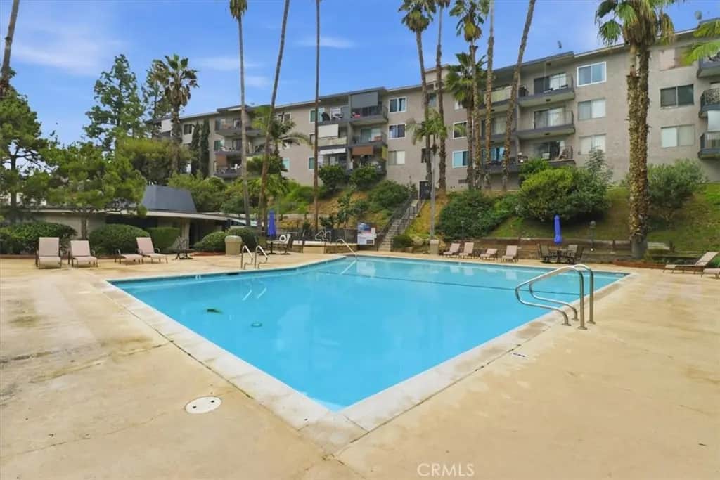 1517 E Garfield Ave 32, Glendale, CA — listing photo 1