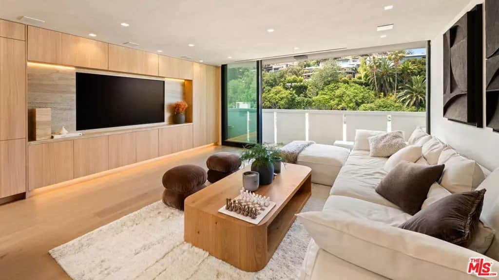 8787 Shoreham Drive 902, West Hollywood, CA — listing photo 1