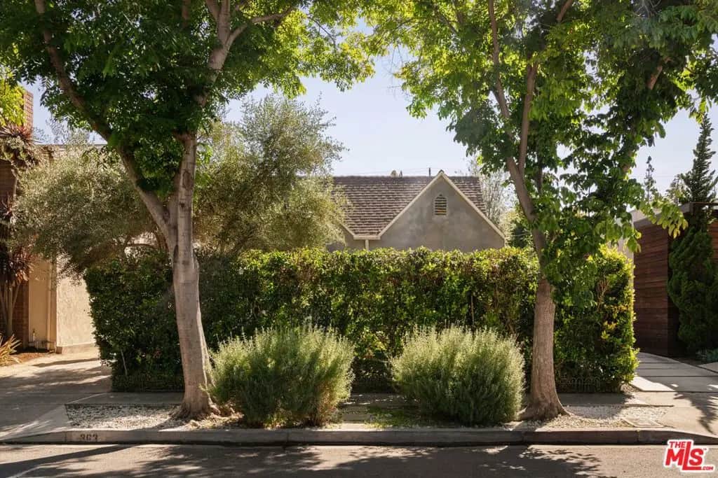 363 Huntley Drive, West Hollywood, CA — listing photo 1