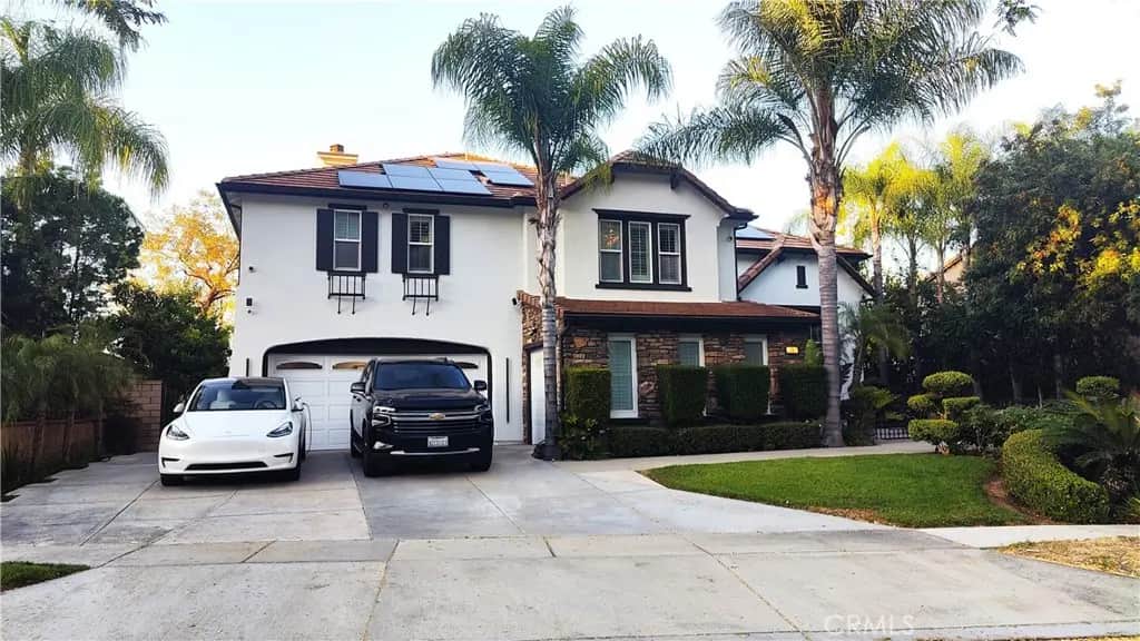 1589 Vandagriff, Corona, CA — listing photo 1