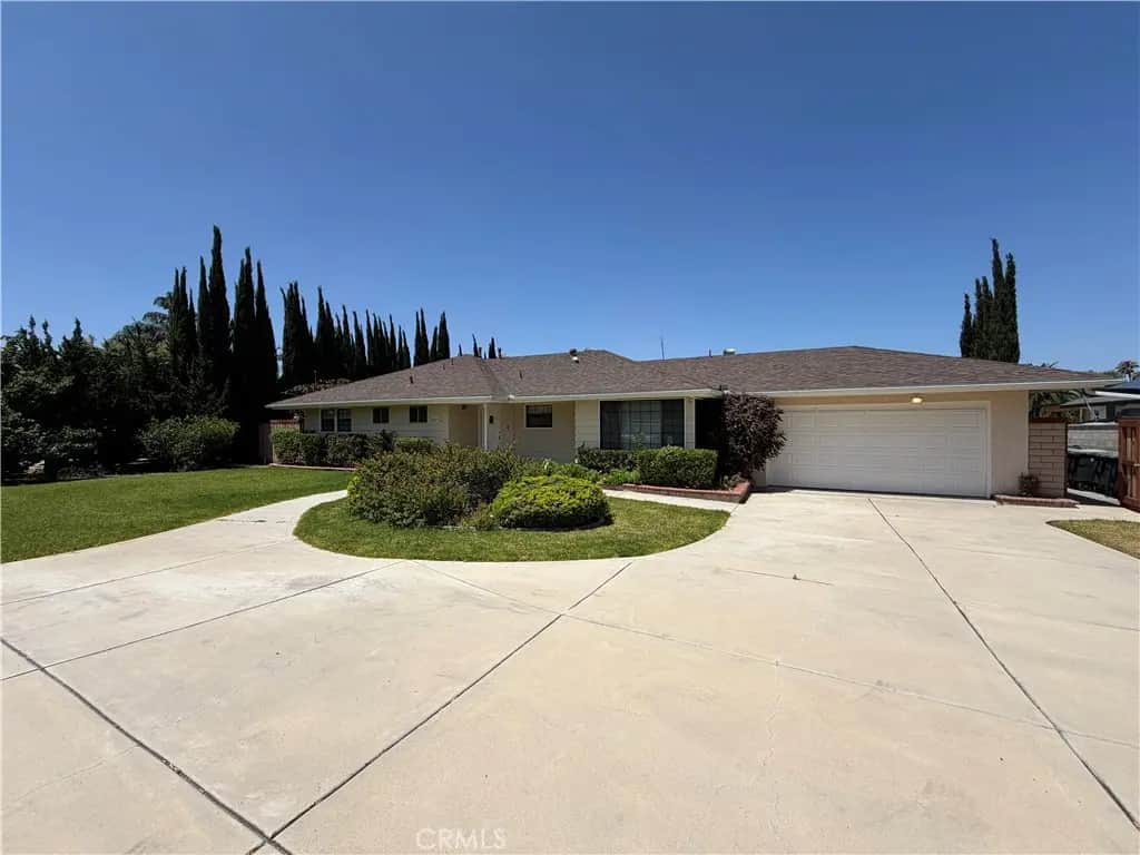 2680 N Canal Street, Orange, CA — listing photo 1