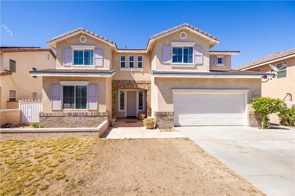 4613 W Avenue J13, Lancaster, CA — listing photo 1