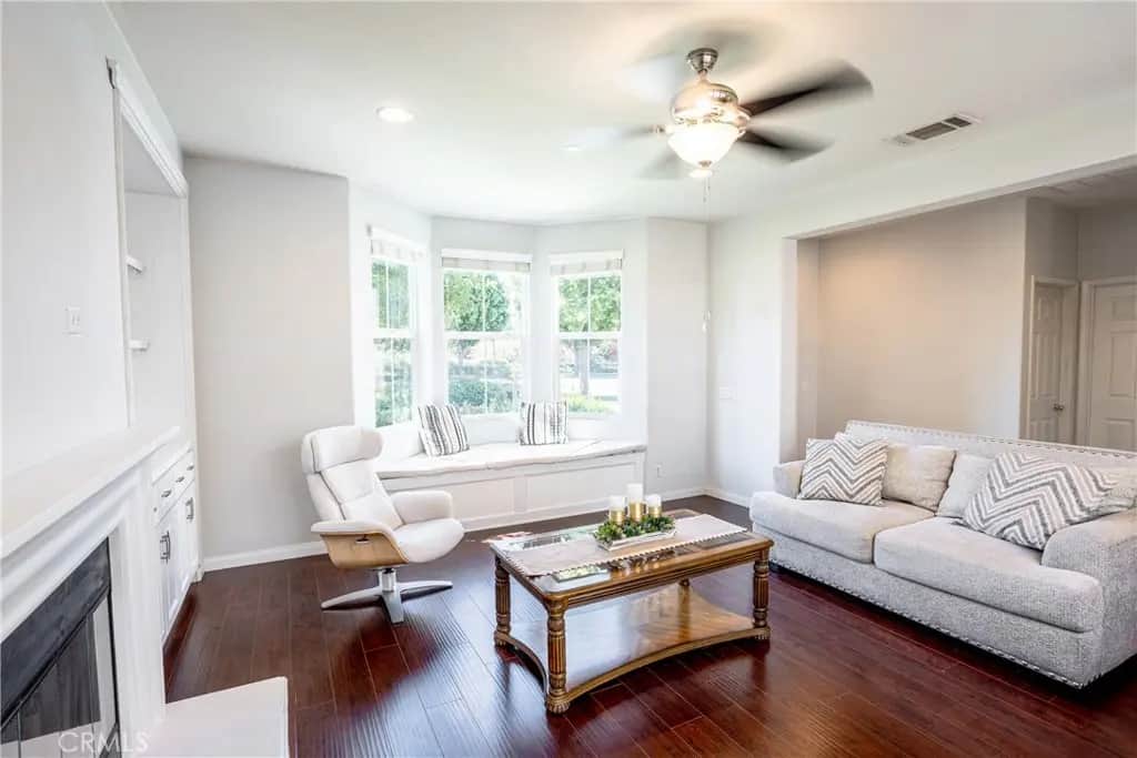 15563 Jasmine, Tustin, CA — listing photo 1