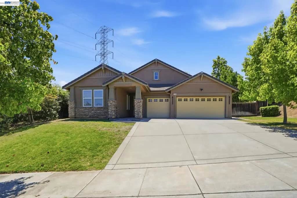 2742 St Andrews Dr, Brentwood, CA — listing photo 1