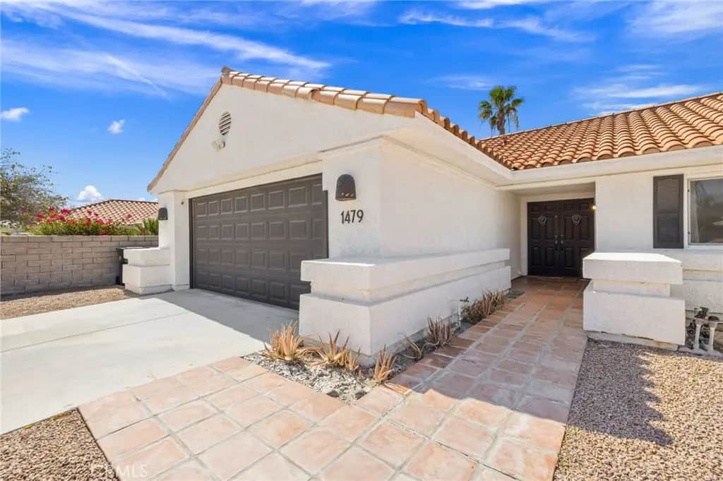 1479 E Francis Drive, Palm Springs, CA — listing photo 1