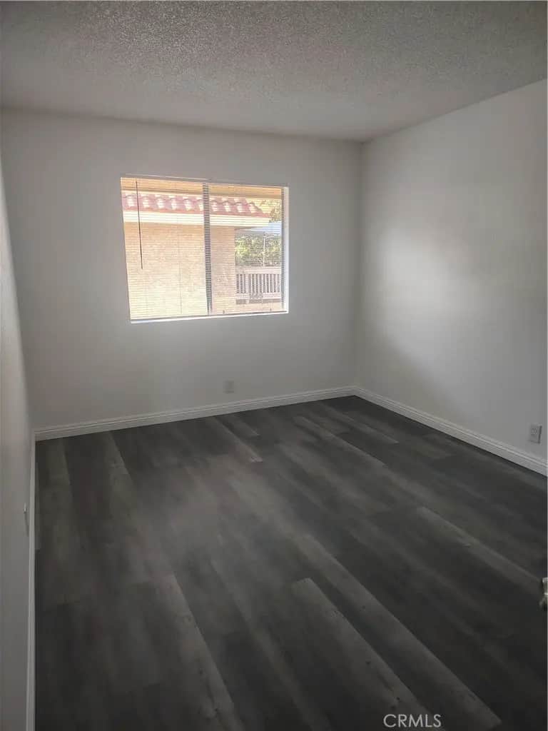 966 7th, Pomona, CA — listing photo 1