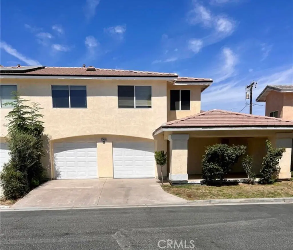 33411 Campus Lane, Cathedral City, CA — listing photo 1