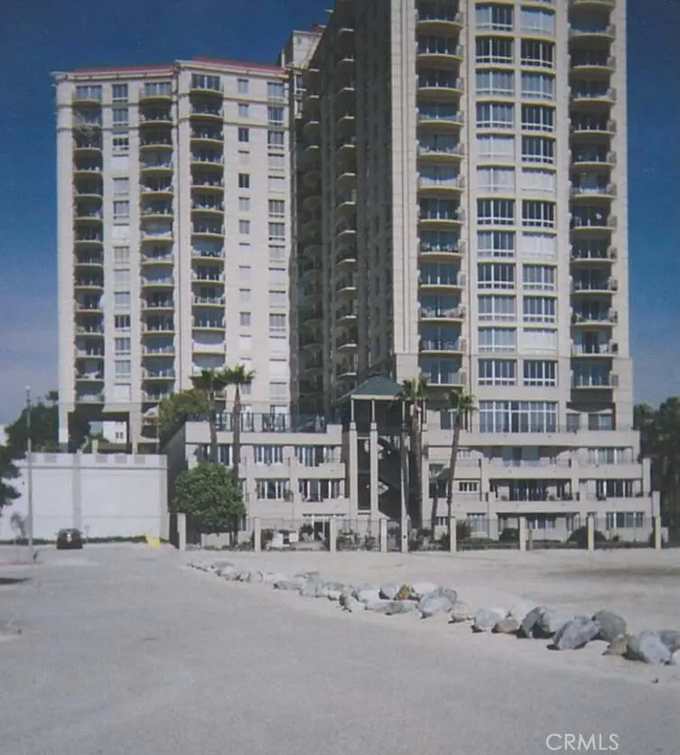 850 E Ocean Boulevard B3, Long Beach, CA — listing photo 1