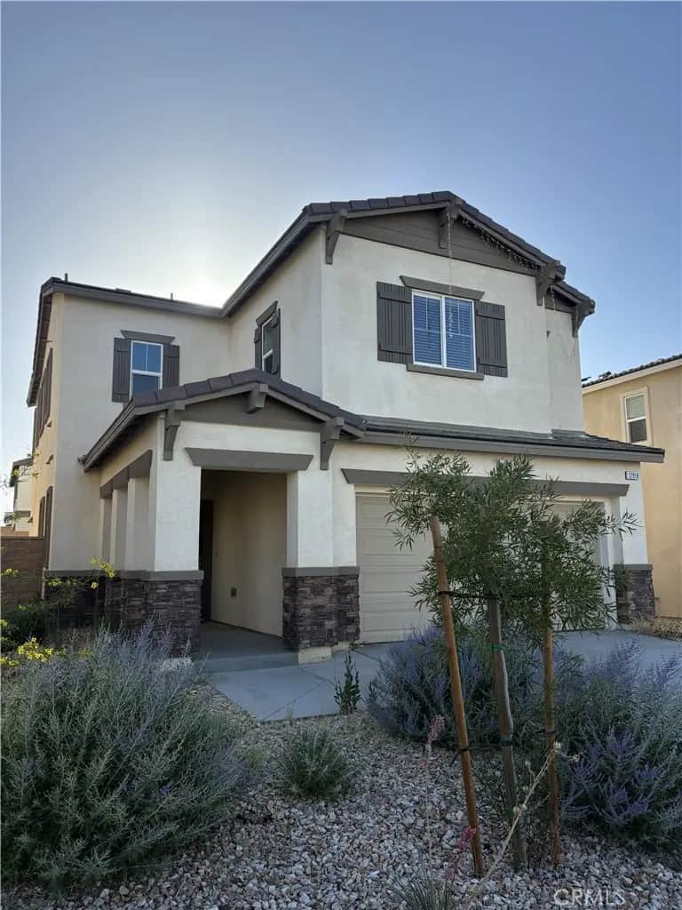 12918 Echo Valley Street, Victorville, CA — listing photo 1