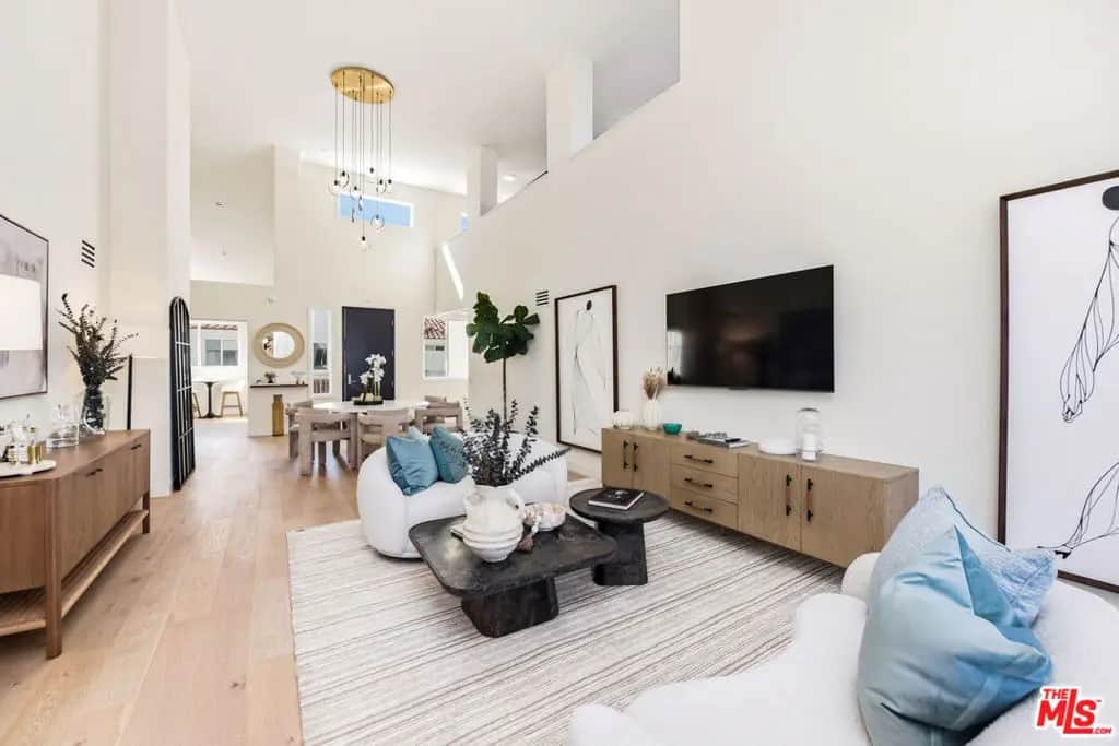 6487 Cavalleri Road 429, Malibu, CA — listing photo 1