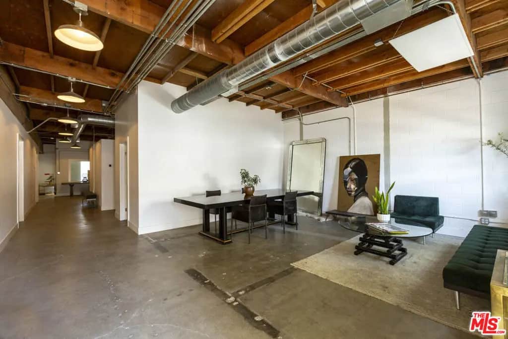5908 Barton Avenue, Los Angeles, CA — listing photo 1