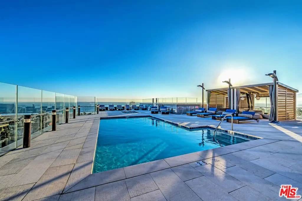 1755 Ocean Avenue Apt 707, Santa Monica, CA — listing photo 1