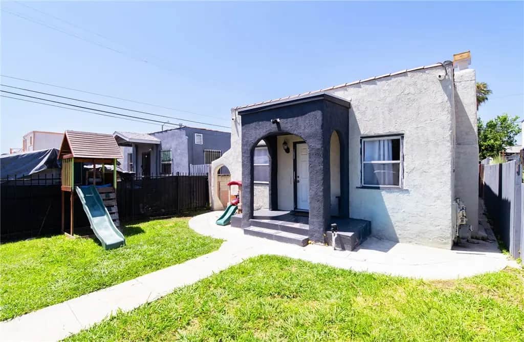 1455 W 60th Street, Los Angeles, CA — listing photo 1