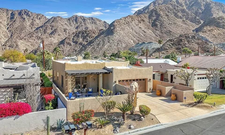 54052 Avenida Martinez, La Quinta, CA — listing photo 1