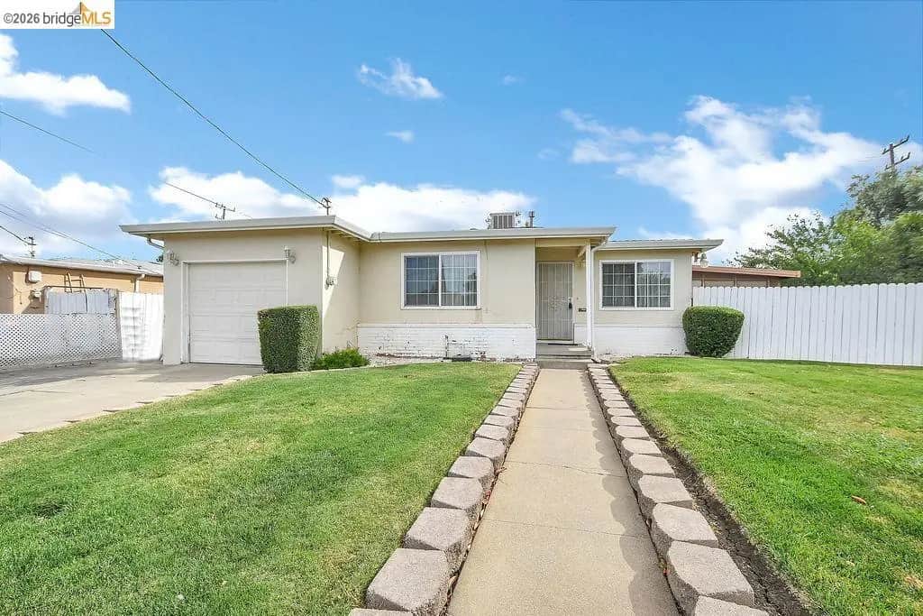 901 Carpino Ave, Pittsburg, CA — listing photo 1